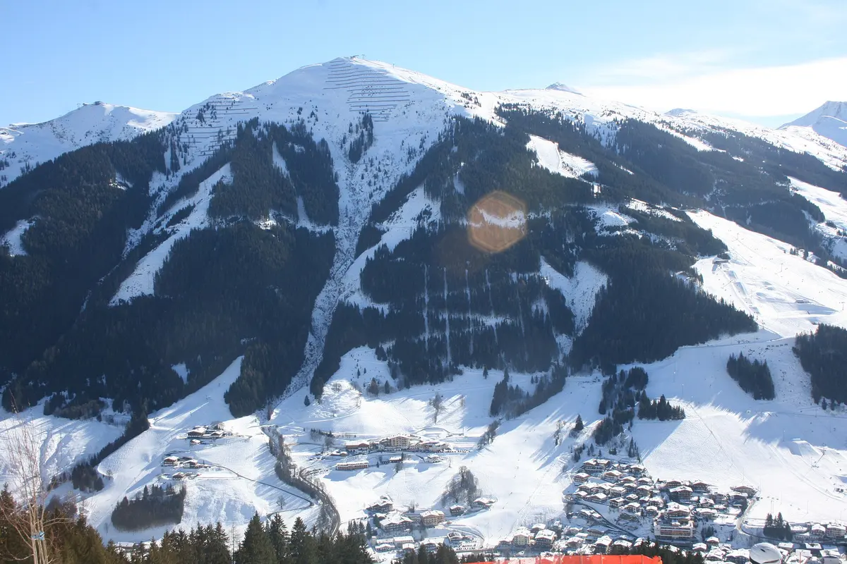 Skicircus Saalbach Hinterglemm Leogang Fieberbrunn ski resort